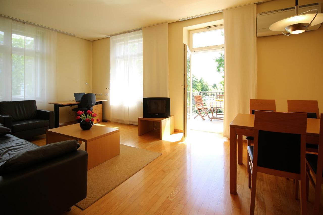Apartments Villa Boltez Kranj Exterior photo